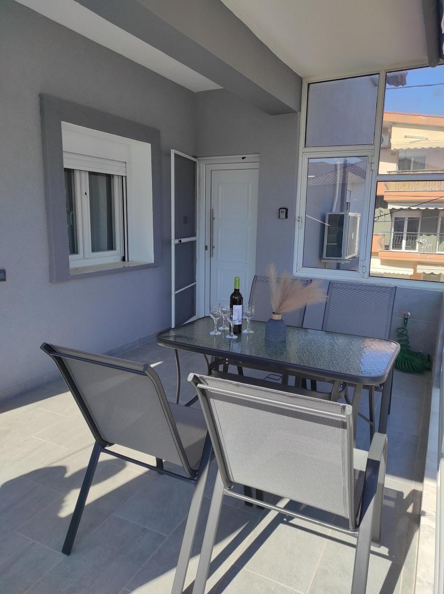 Nikoshouse Apartment Paralia Ofriniou Buitenkant foto