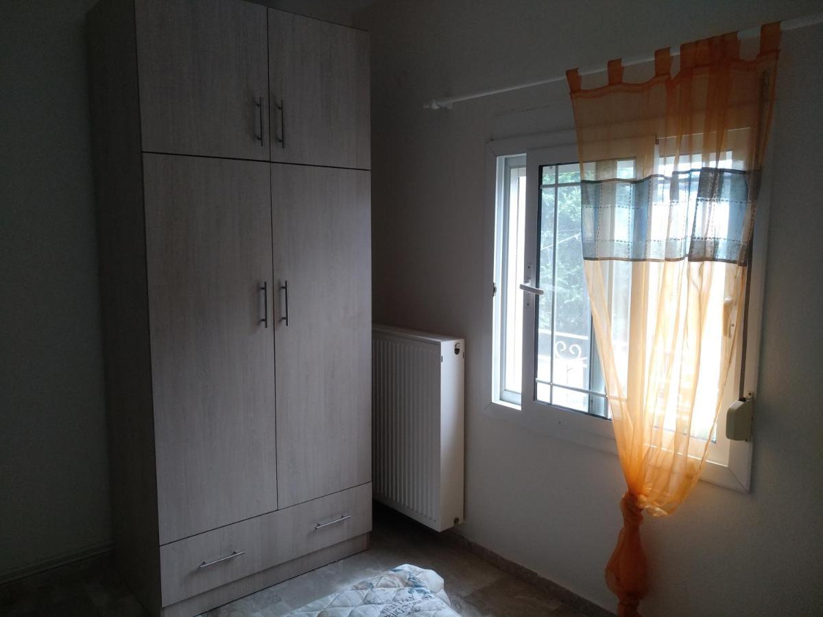Nikoshouse Apartment Paralia Ofriniou Buitenkant foto